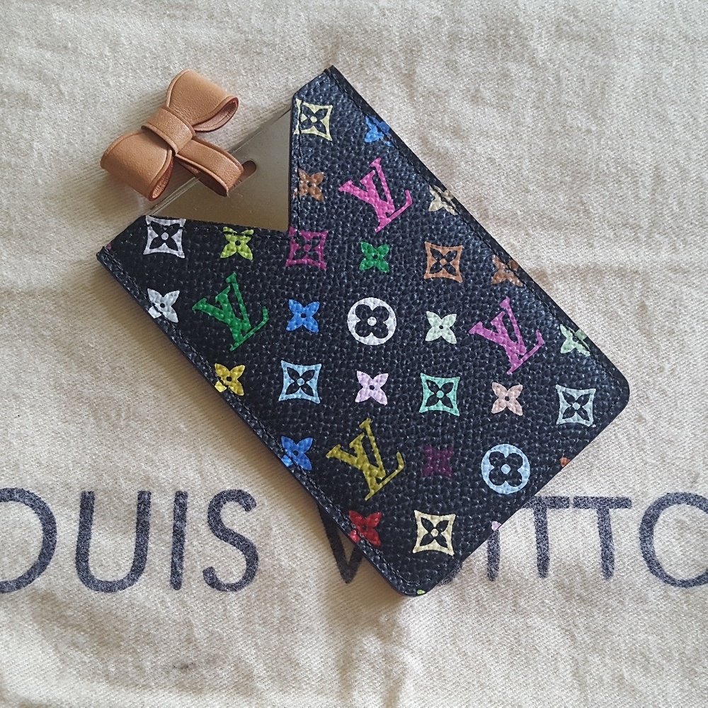 AuthenticLouis Vuitton leather pouch purse mirror